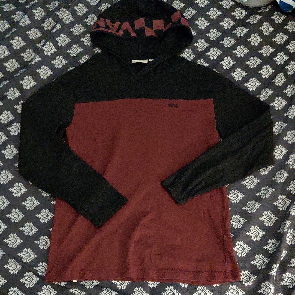 Vans Two-Tone Hooded Long Sleeve Boys L Shirt - Black & Burgundy